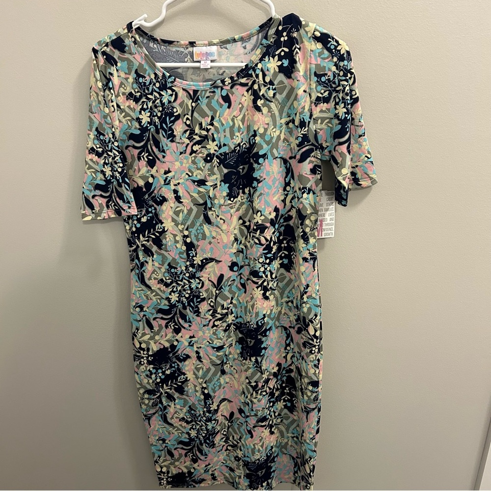 LulaRoe Floral Print Women's Dress NWT Medium